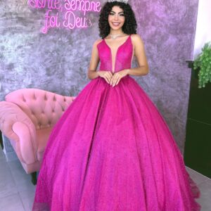 Vestido de Debutante Longo Rosa Fúcsia com Pérolas